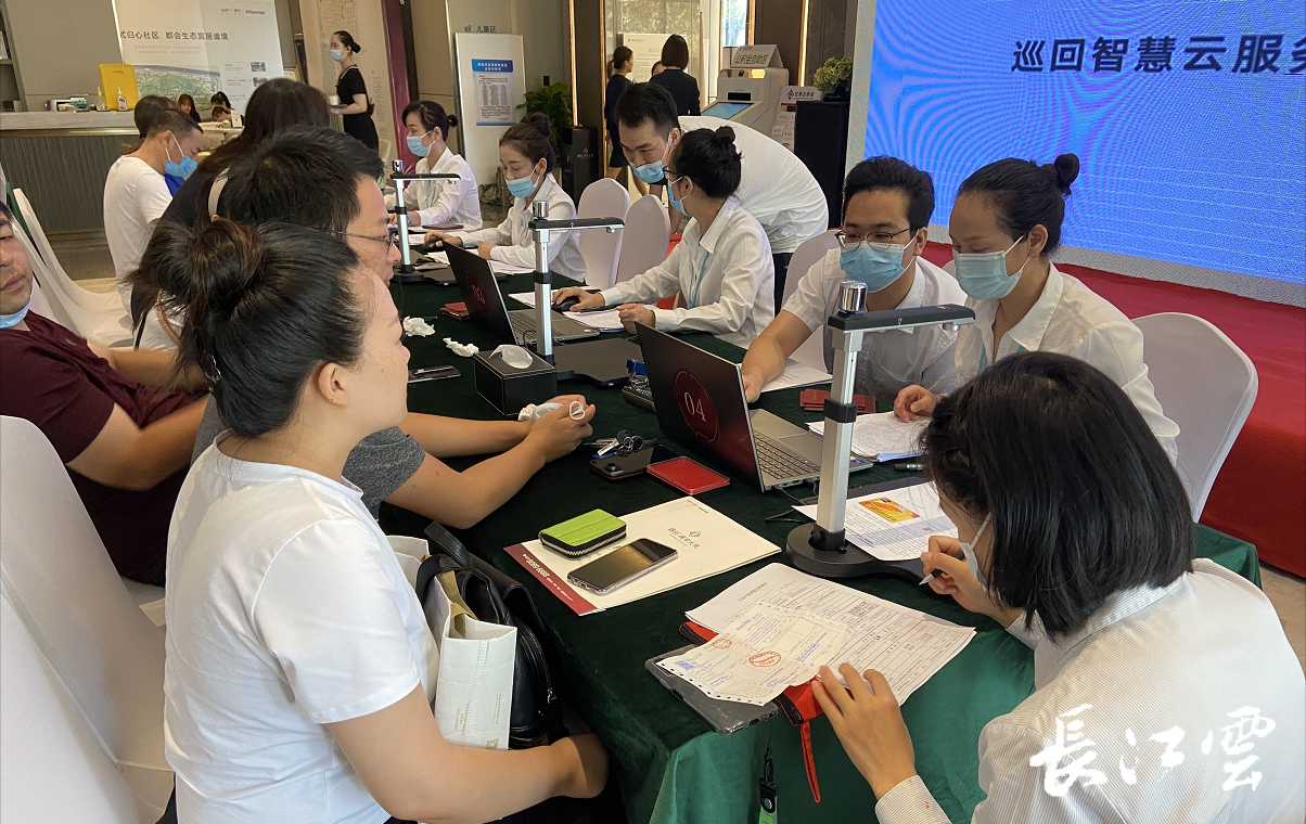 最新公积金24小时咨询电话人工方法分析(最方便真实的德宏公积金热线电话人工服务时间是多少方法)